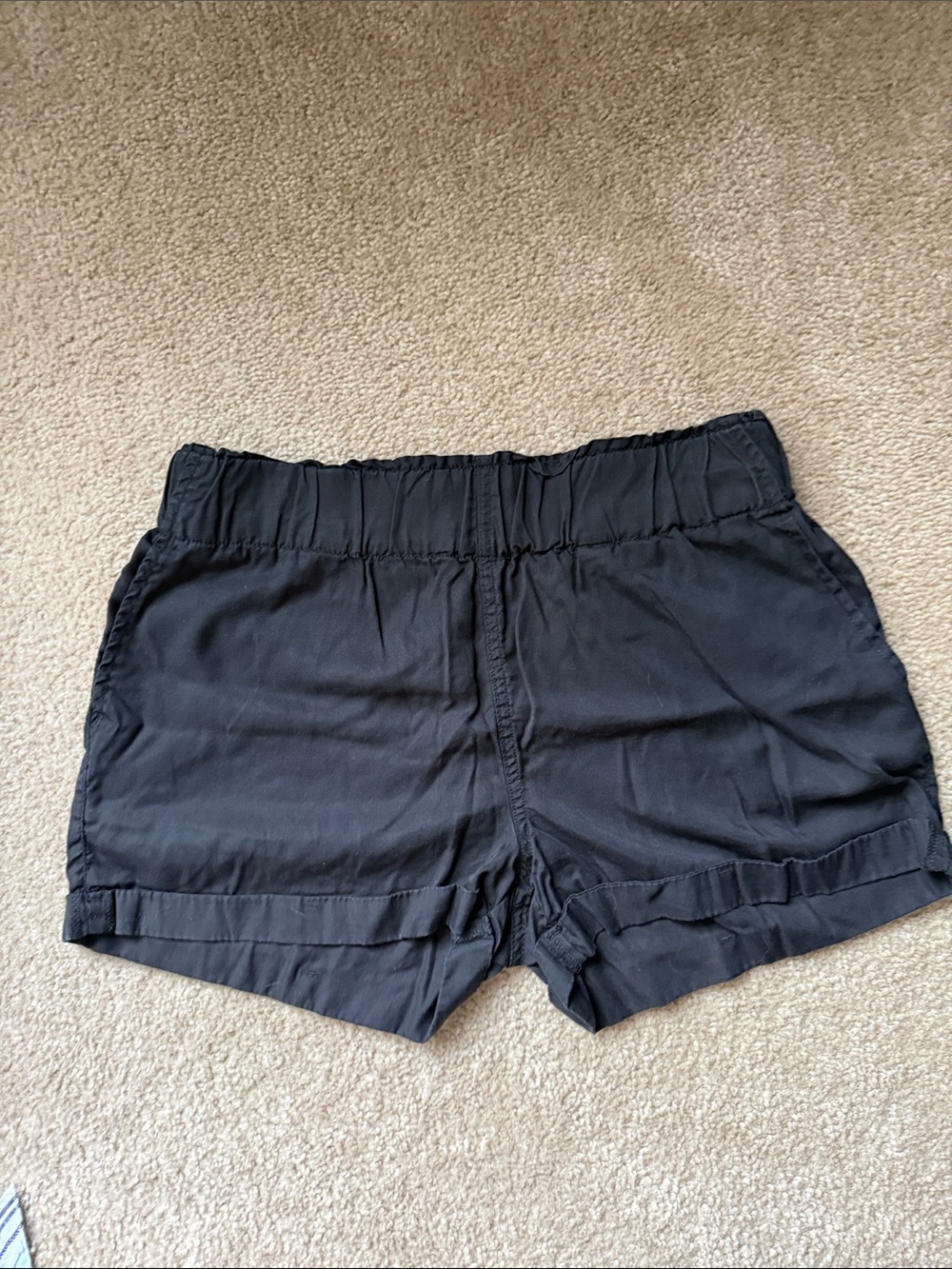 Celebrity Pink Black High-Waist Elastic Casual Shorts